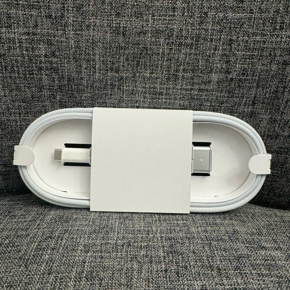 Apple USB-C to MagSafe 3 Cable